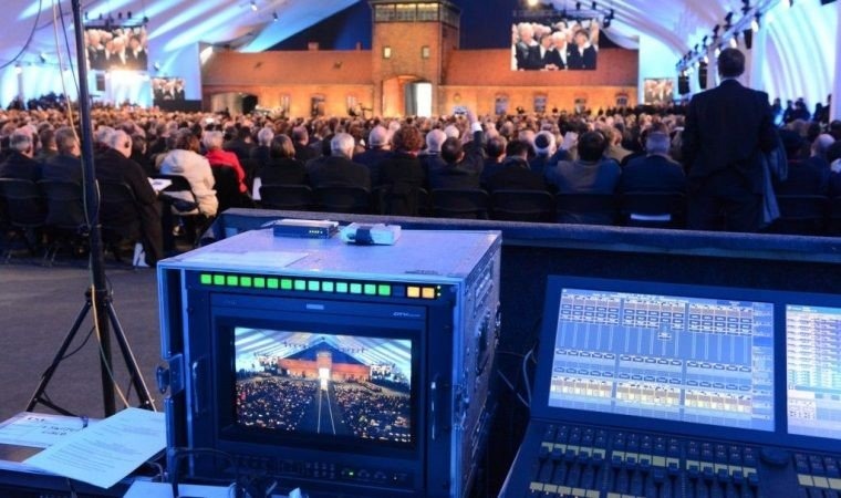 Oczy świata skierowane na Oświęcim i Brzezinkę