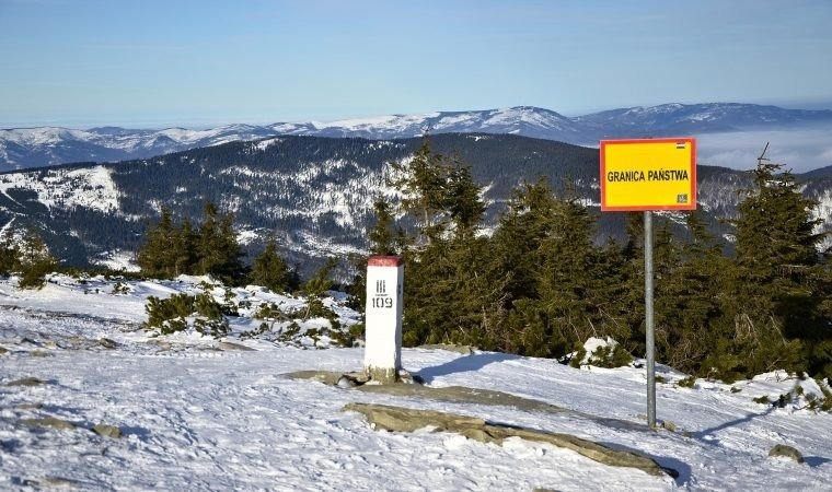 Ograniczenia dla pracujących po drugiej stronie granicy