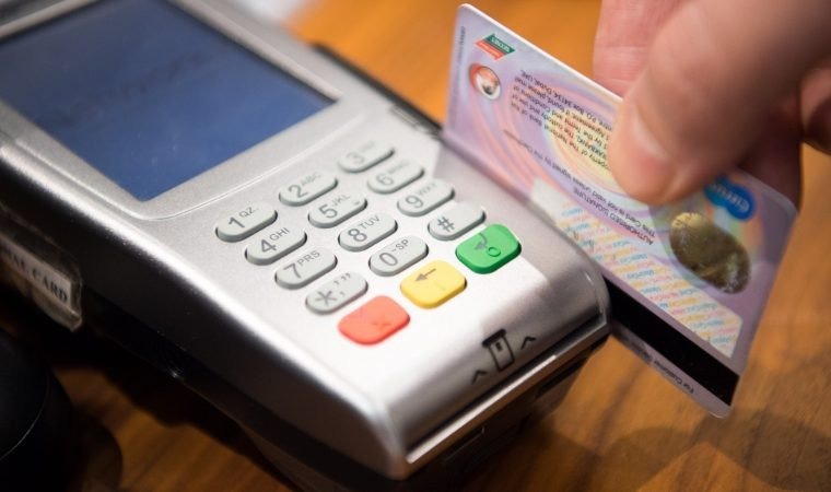 Od 1 września płatności w Starostwie wyłącznie przez terminale płatnicze