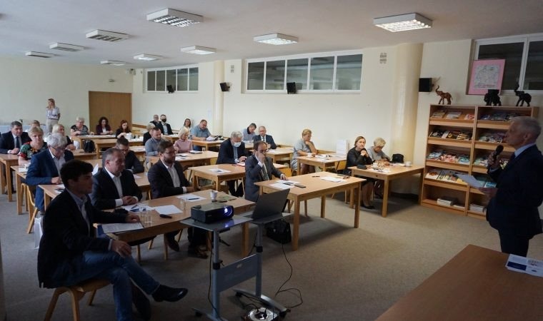 Nowa Strategia Rozwoju Powiatu wpisze się w potrzeby i oczekiwania mieszkańców