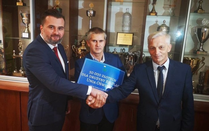 Re-Plast Unia Oświęcim z mocnym wsparciem Powiatu Oświęcimskiego