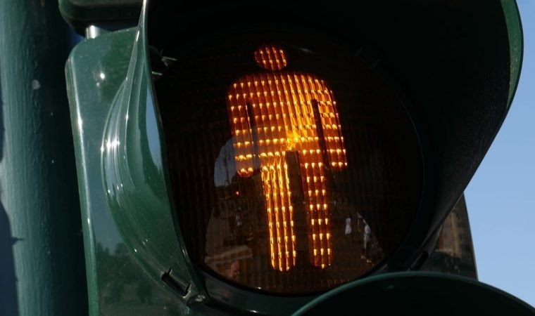 Uszkodzenie sygnalizacji świetlnej na skrzyżowaniu ulic Dąbrowskiego, Śniadeckiego i Szpitalnej