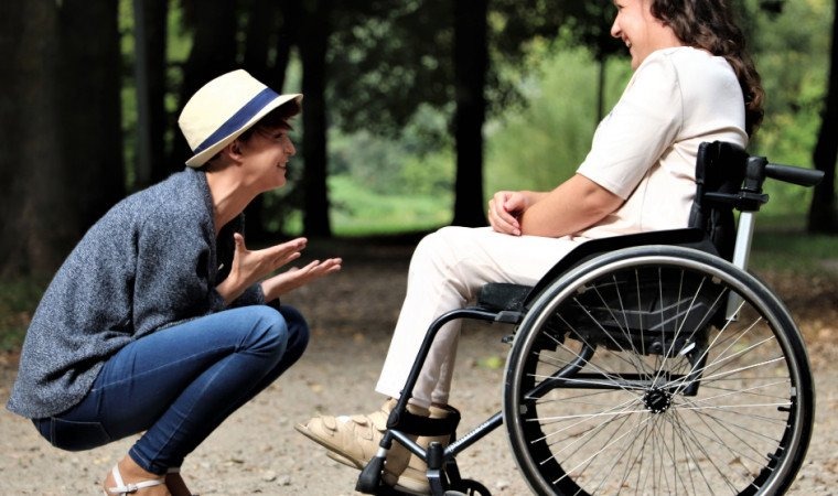 Asystent dla osoby niepełnosprawnej. Bezpłatna pomoc dla 100 osób