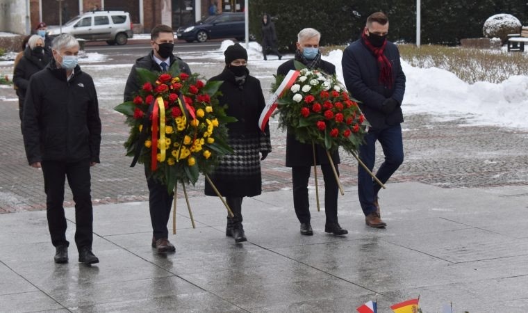 Wyzwoleni od nieludzkiego terroru i upodlenia