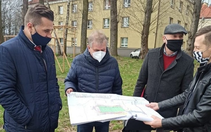 Wykonawca może ruszać z budową kompleksu sportowego przy powiatowym „Chemiku”