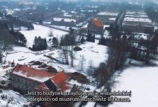 Dokumentują losy zwykłych ludzi wplątanych w wir historii