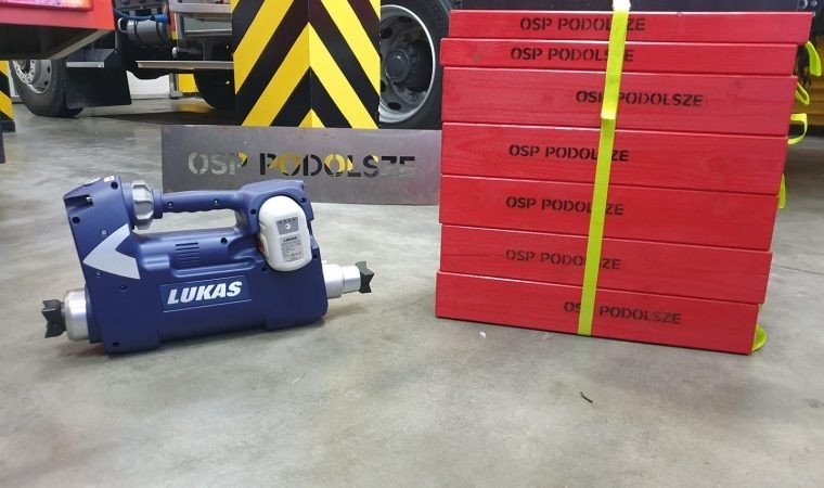 Powiat Oświęcimski systematycznie doposaża kolejne jednostki OSP w specjalistyczny sprzęt