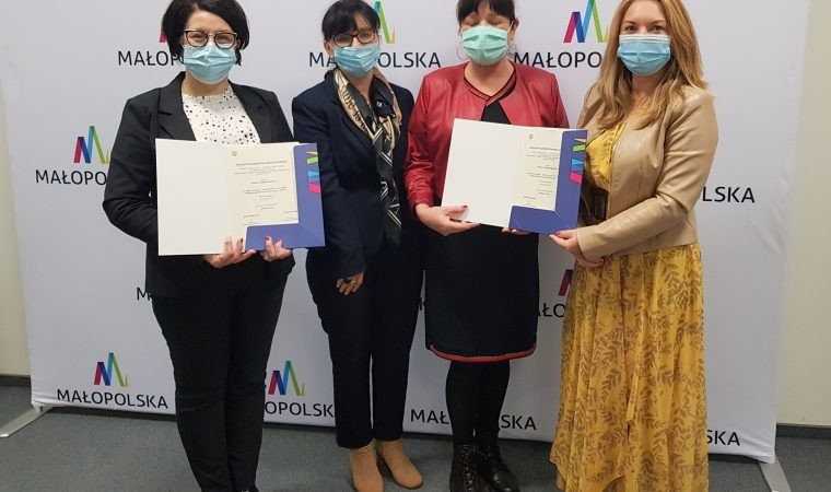 Promesy na dofinansowanie projektów dla „Konara” i „Wyspiana”