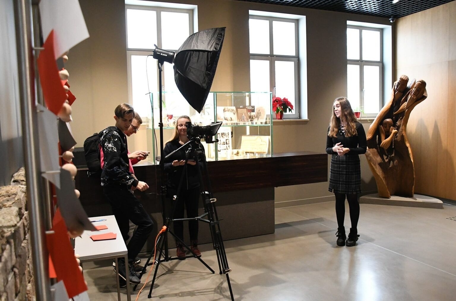 Uczniowie „Chemika” na planie filmowym