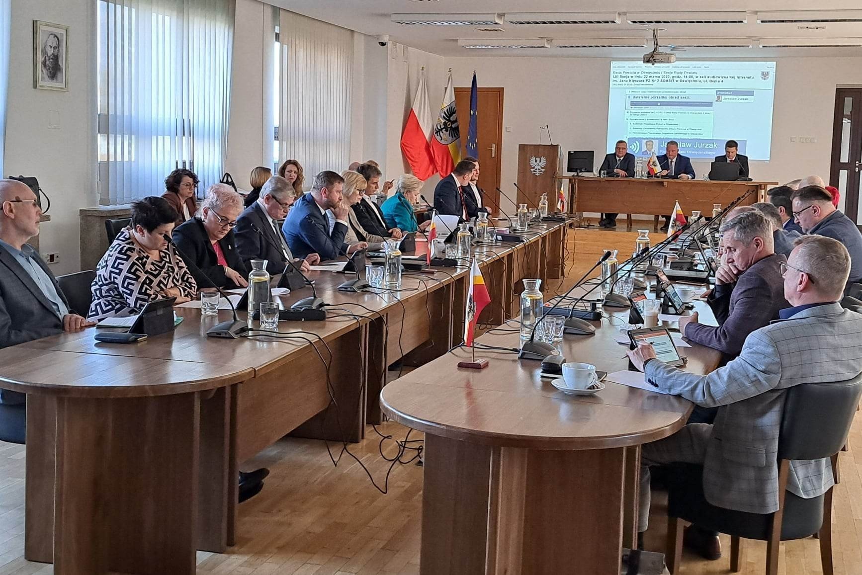 Sprzeciw wobec wykorzystywania osoby papieża do bieżącej polityki