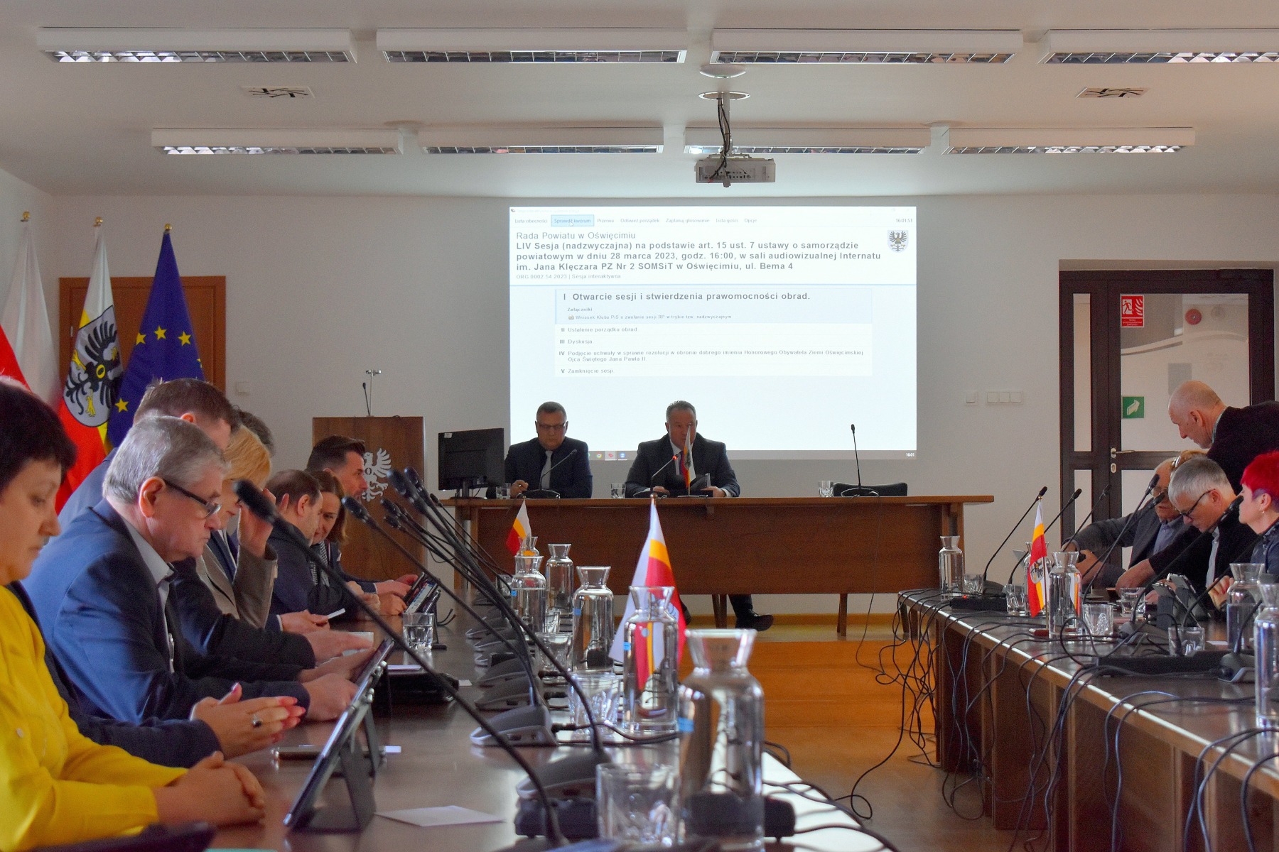 Rezolucja przyjęta za drugim podejściem