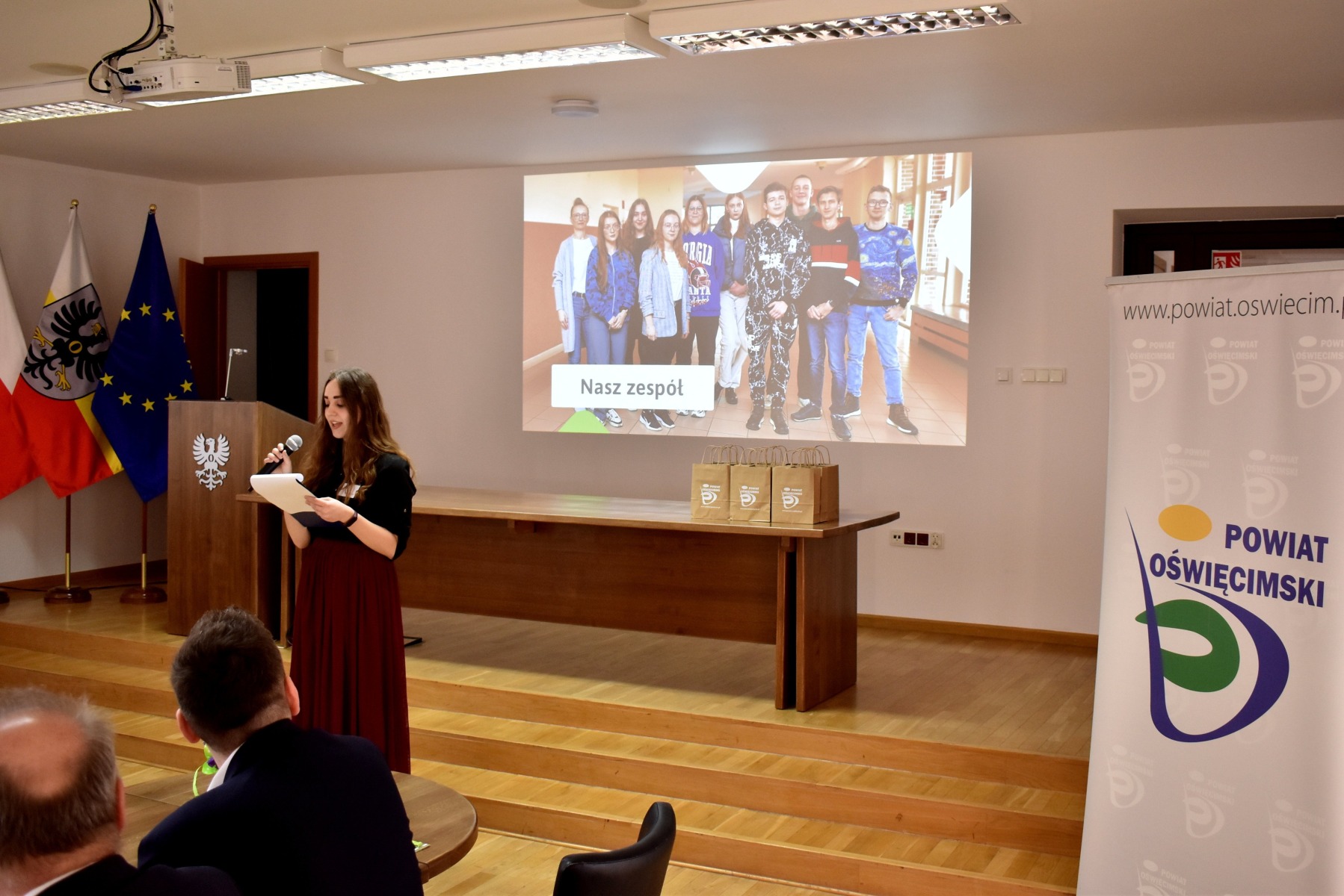 Z komórką zamiast papierowej mapy (film)