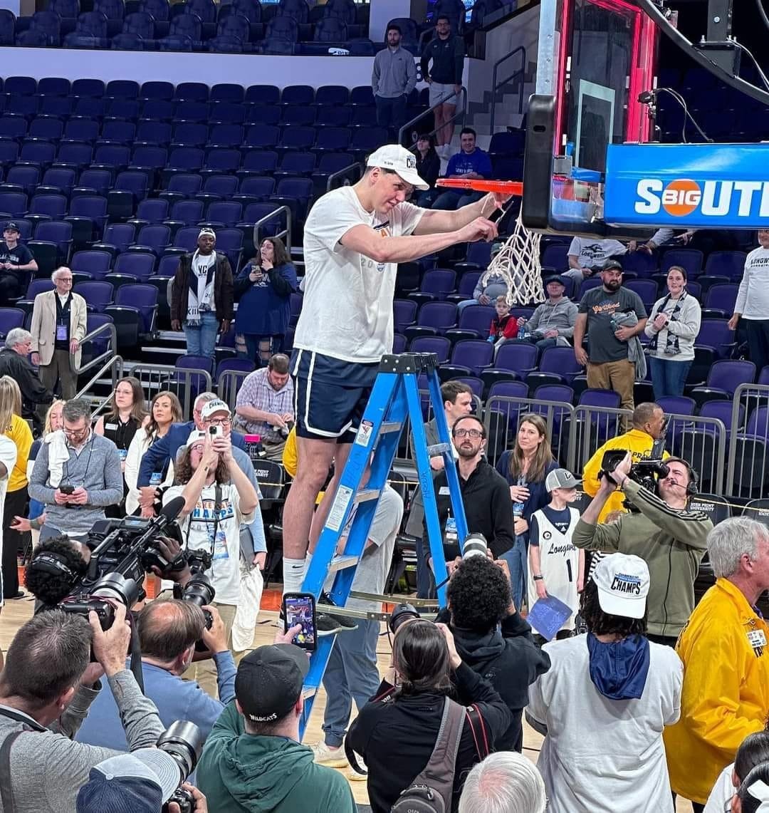 Koszykarz UKS Kadet Oświęcim robi furorę w amerykańskiej lidze uniwersyteckiej