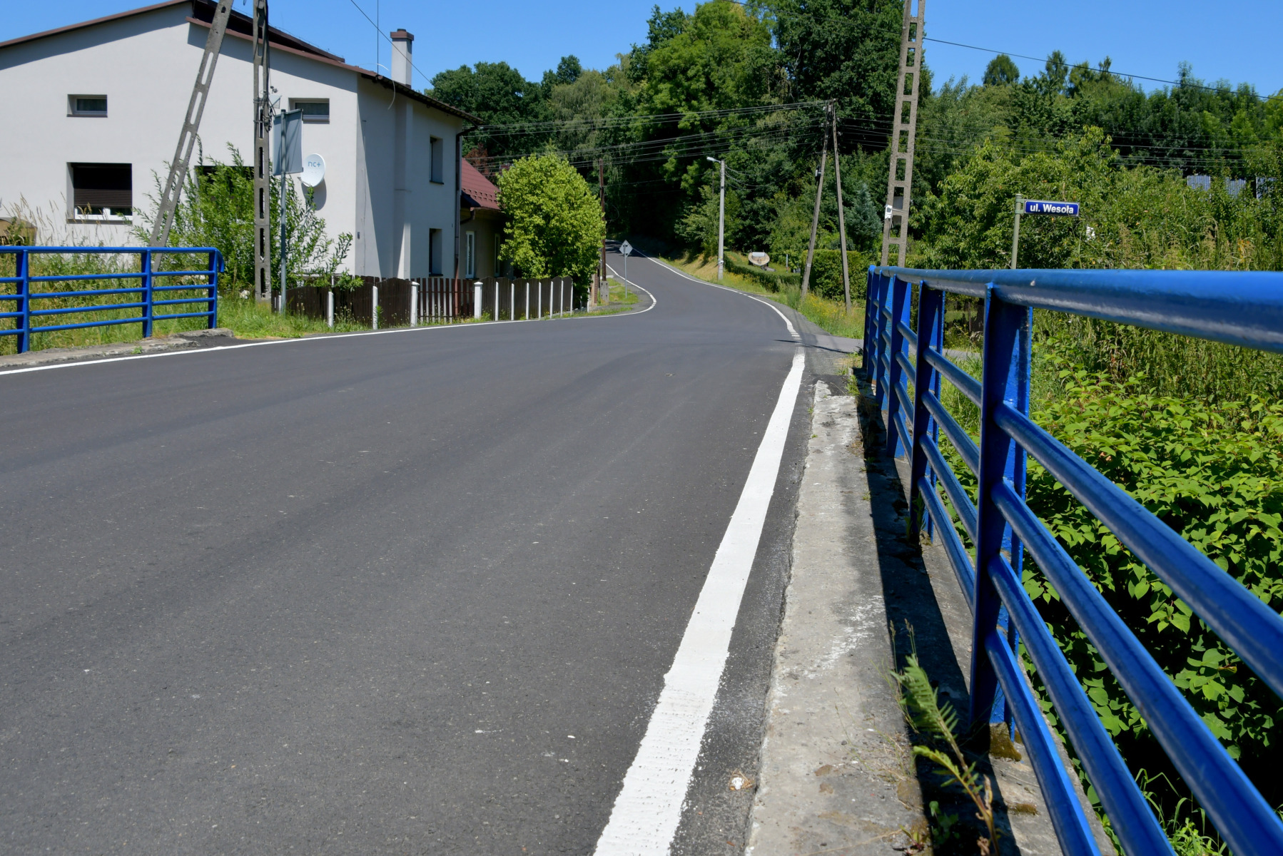 Zmodernizowany odcinek drogi powiatowej w Malcu