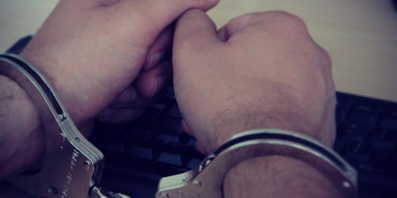 Oświęcim - czujny mieszkaniec bloku udaremnił włamanie