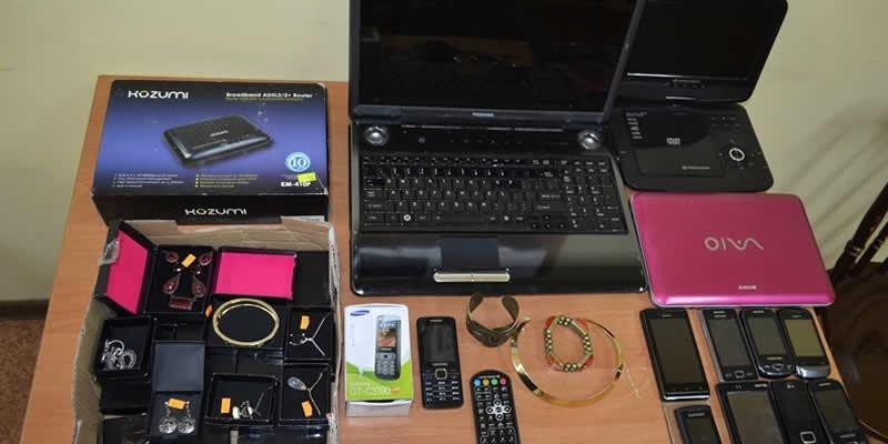 Brzeszcze - włamywacze i paser zatrzymani. Okradli lombard