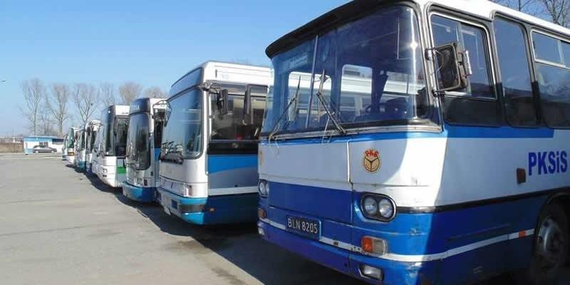 Powiat - to już koniec. PKS ma 8 mln długu. Sąd zajął autobusy i budynki