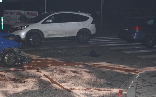 Kęty - Opel, Fiat i Honda zderzyły się na skrzyżowaniu