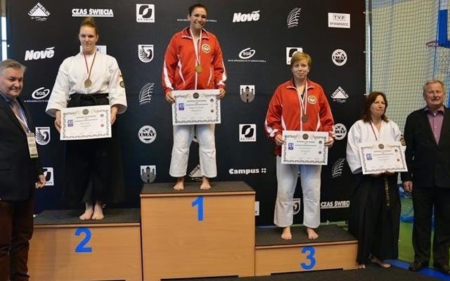 Oświęcim - złoto i tytuł Mistrzyni Europy w Kobudo dla sierż. Pszczelińskiej