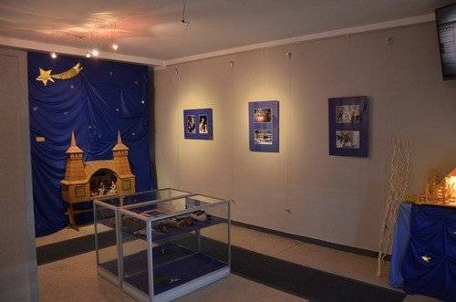 KĘTY. Wystawa szopek Józefa Hulki