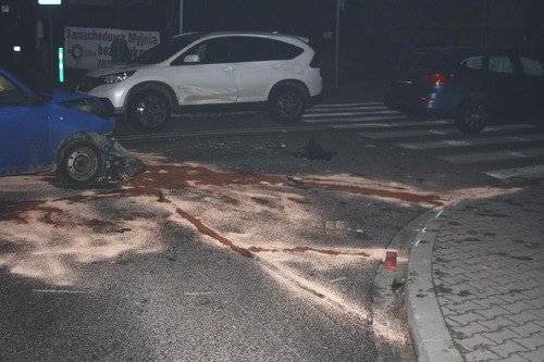 KĘTY. Nie ustąpił pierwszeństwa, zderzyły się trzy auta
