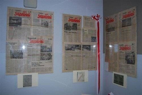 NAUKA. Wystawa o podziemiu w Galerii Przyziemie PWSZ