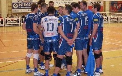 SIATKÓWKA. Kęczanin zwycięża po tie-breaku