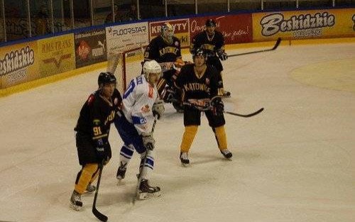 HOKEJ NA LODZIE. Rozstrzelali się w trzeciej tercji