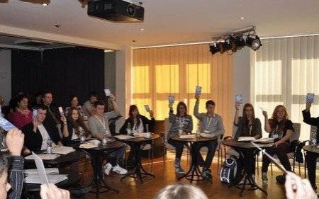 KĘTY. Młodzi samorządowcy po pierwszej sesji