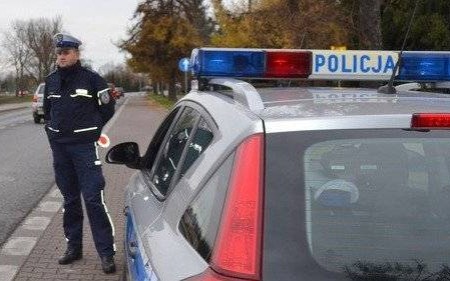 AKCJA ZNICZ. Policjanci apelują o rozsądek na drodze