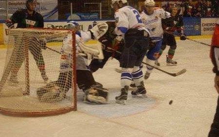 HOKEJ NA LODZIE. Falstart i co dalej?