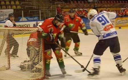 HOKEJ NA LODZIE. Trzecia porażka z rzędu