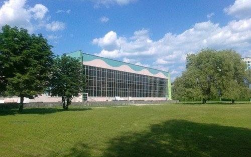 OŚWIĘCIM. Pływalnia zmieni się całkowicie. Miasto może liczyć na 22,6 mln zł z Ministerstwa Sportu i Turystyki