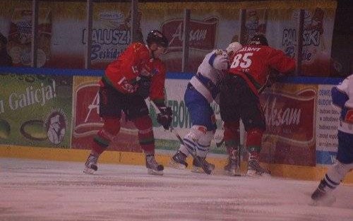 HOKEJ NA LODZIE. Unia wygrywa w Ostrawie, a dziś podejmuje Polonię