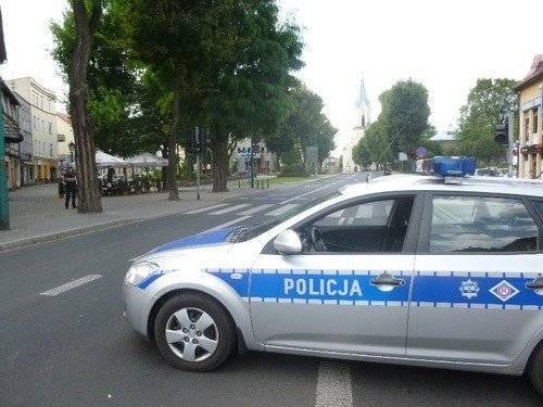 OŚWIĘCIM. Alarm bombowy w urzędzie skarbowym. Mail z informacją o podłożonym ładunku wpłynął też do prokuratury