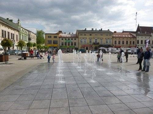 PIŁKA NOŻNA. Wyjazdowa inauguracja Soły. Niwa zagra u siebie