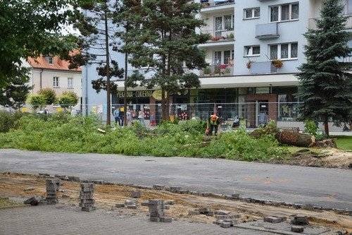 OŚWIĘCIM. Gdzie drwa rżną, tam wióry lecą, a ciśnienie skacze