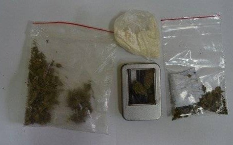 POLICJA. Pięć zarzutów dla kierowcy i pasażerów VW