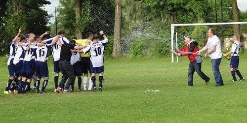 PIŁKA NOŻNA. Juniorzy starsi Soły śladami rezerw „jedynki”