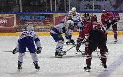 HOKEJ NA LODZIE. Trzynaście gier przed sezonem