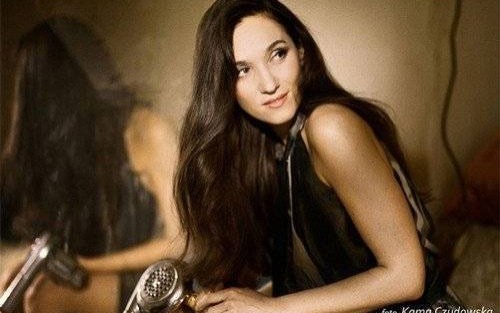 KULTURA. Koncert urodziwej artystki - Doroty Miśkiewicz