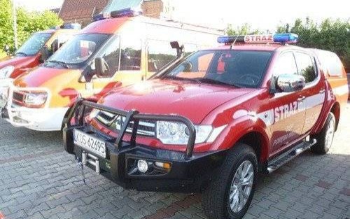 PORĘBA WIELKA. Prezent dla OSP na setne urodziny