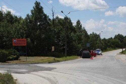 PRZECIESZYN. Wyprzedzał ciągnik z przyczepą