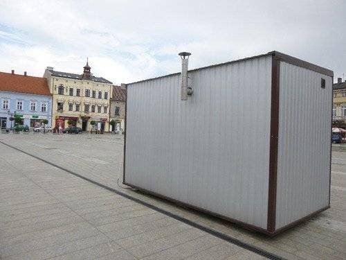 OŚWIĘCIM. Urzędnicy czuwają. Kazali usunąć kontener