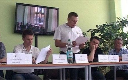 BRZESZCZE. Czarne chmury nad Górnikiem - ZOBACZ FILM