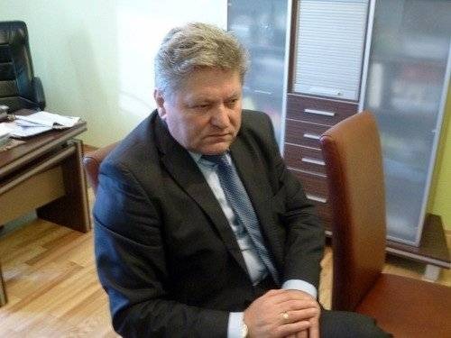 SAMORZĄD. Burmistrz Saternus otrzymał Krzyż Kawalerski