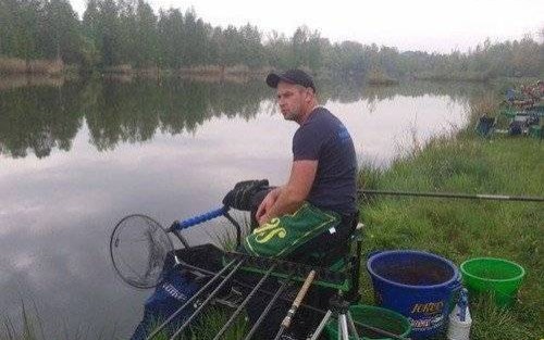 REKREACJA. Ekipa ze starostwa najlepsza w moczeniu kija