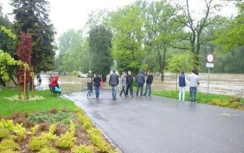 OŚWIĘCIM. Soła płynie bulwarami – ZDJĘCIA