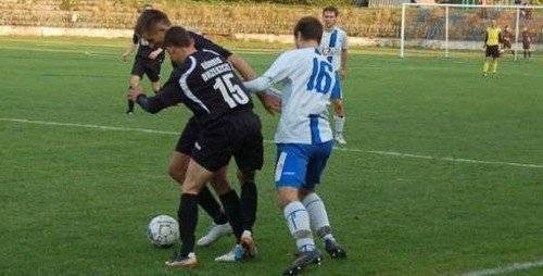 PIŁKA NOŻNA. Nieoczekiwane powroty w Brzeszczach