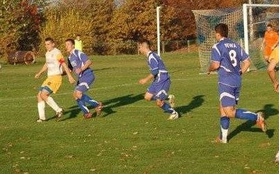 PIŁKA NOŻNA. Drugi mecz i drugi remis Niwy